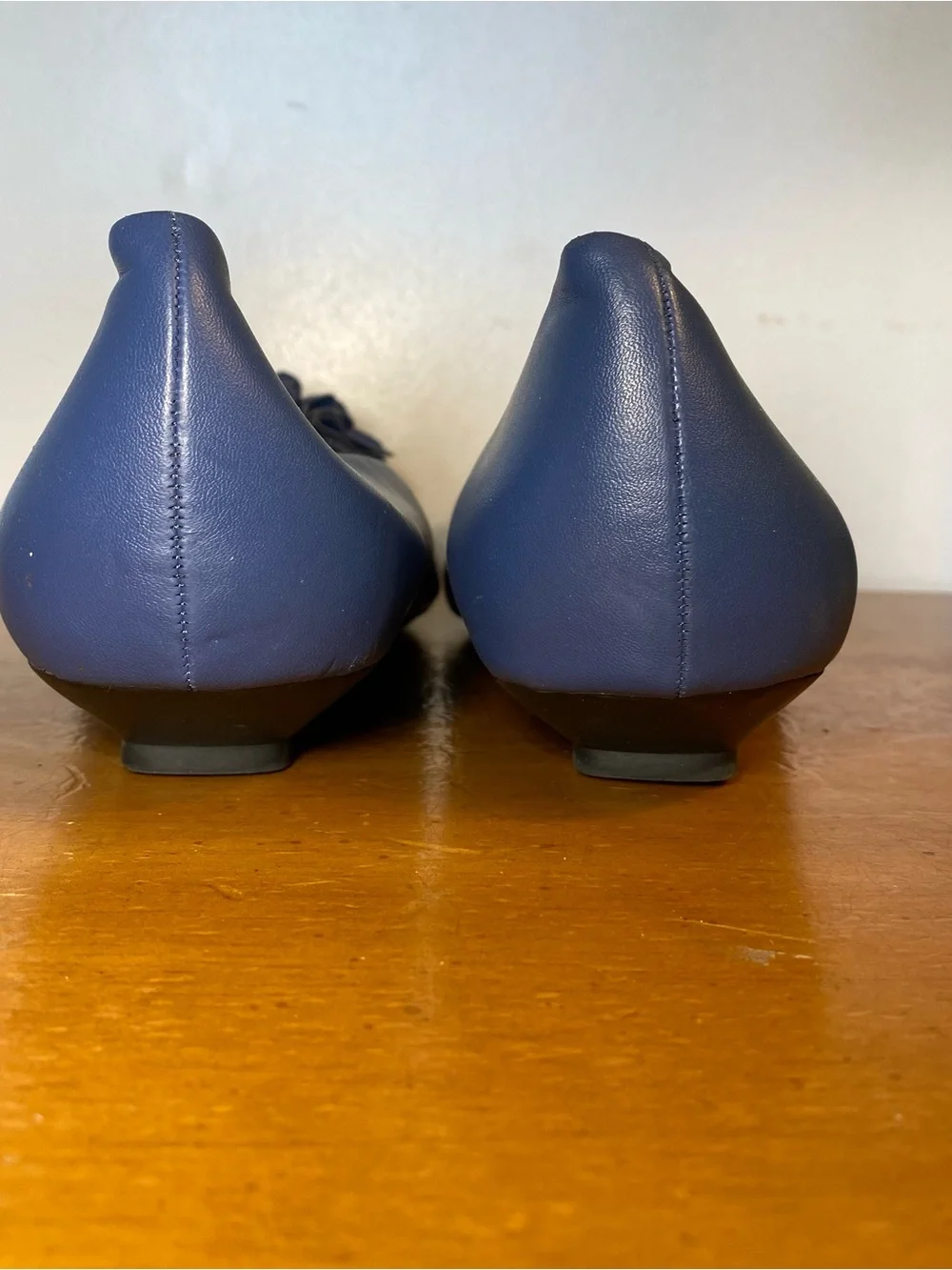 Comfortview Women's Size 12 Navy Blue Slip On Flats Shoes Flower Pom Pom